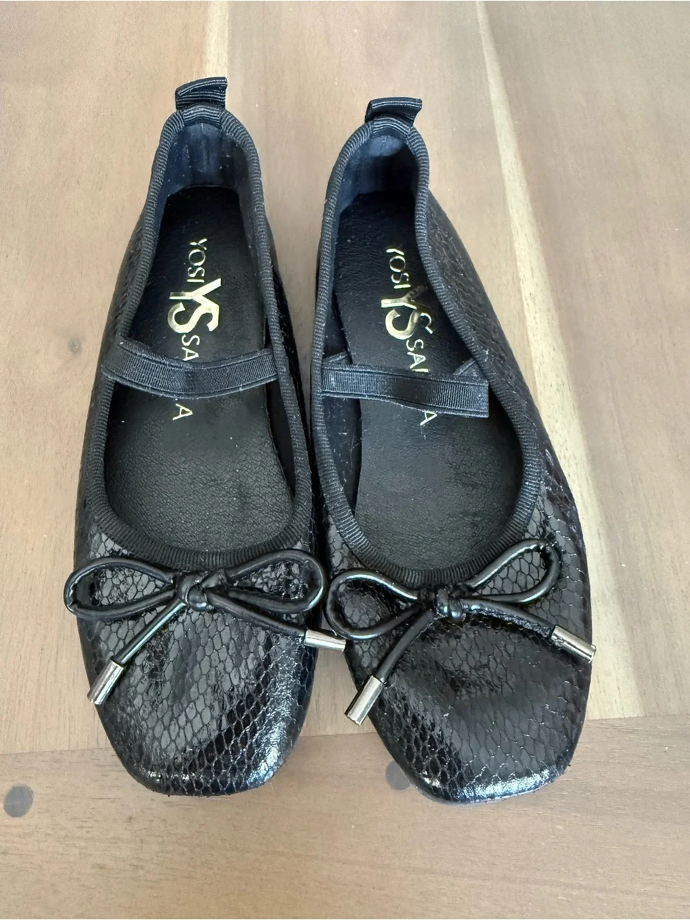 Yosi Samra Black Snake-Texture Ballet Flats with Bow